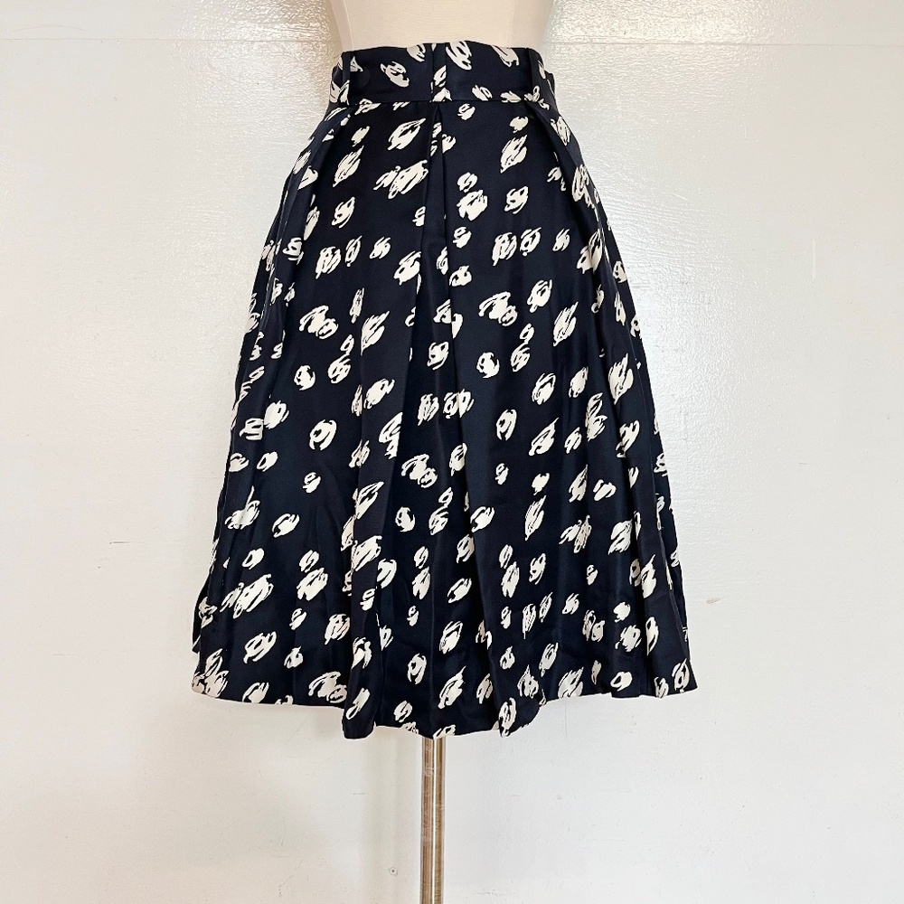 Kate Spade Silk Pleated A Line MIDI Skirt Knee Length Navy Blue White Dot Pocket